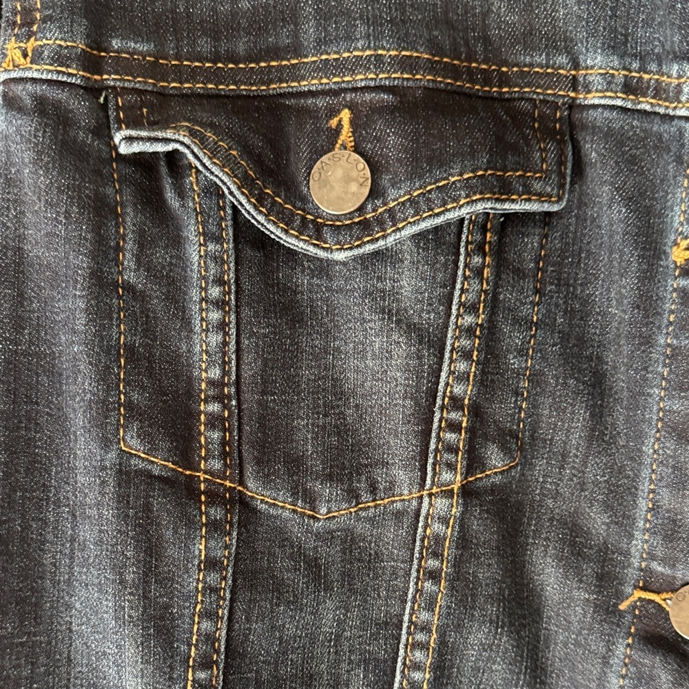 Caslon 3x Dark Blue Jean Jacket with great style & stretch! - Picture 3 of 7